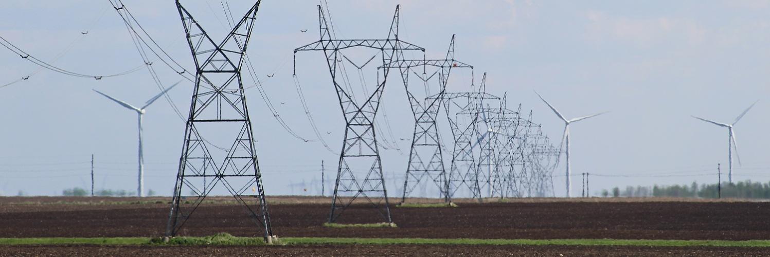 High voltage transmission lines