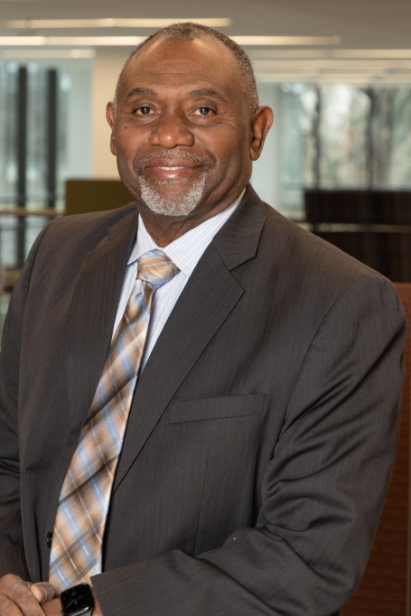 Dr. Willis Mackey