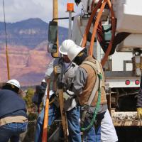 volunteer crews working in the Navajo Nation