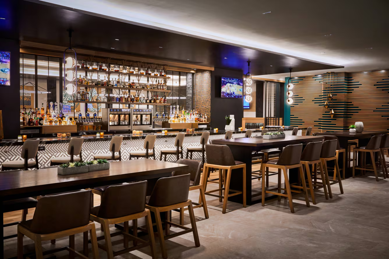 20260421-Marriott-San-Antonio-River-Walk-bar