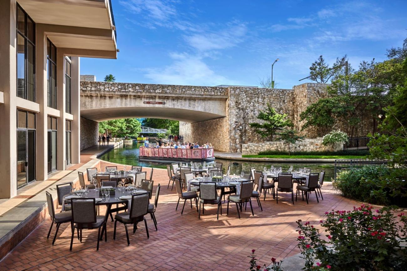 Marriott San Antonio River Walk patio