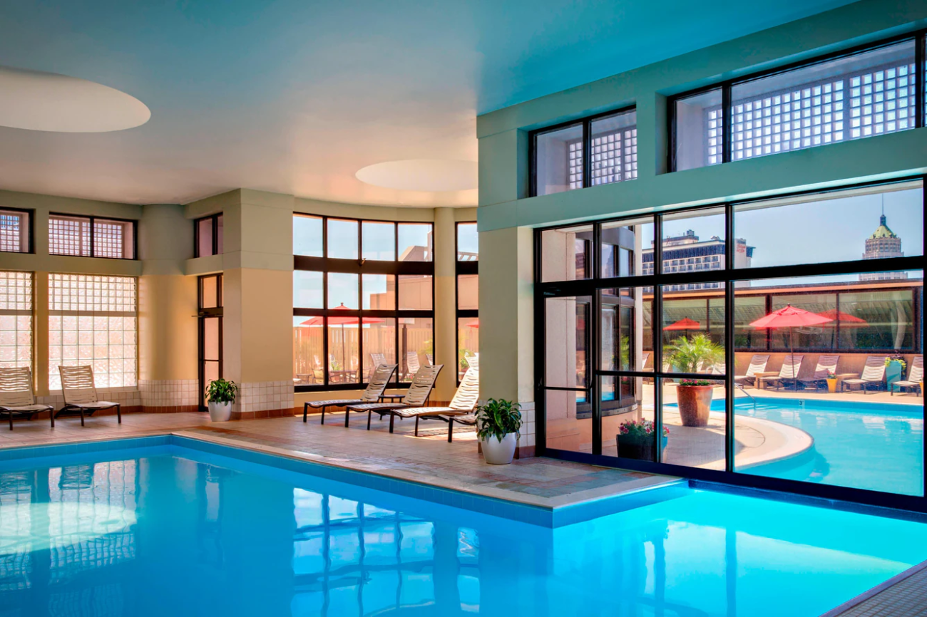 20260421-Marriott-San-Antonio-River-Walk-pool