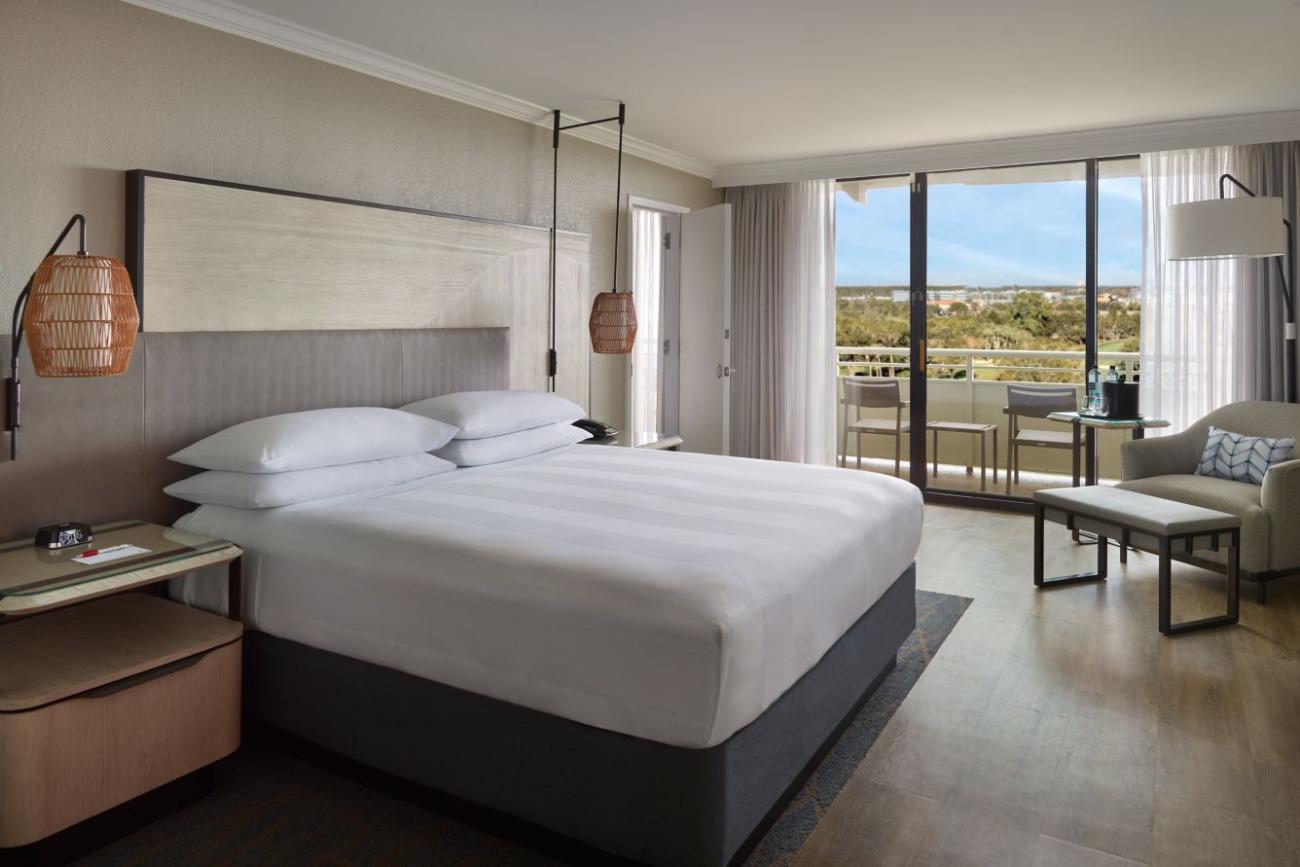 Orlando World Center Marriott guest room