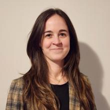 Katelyn Leahy Barb Headshot