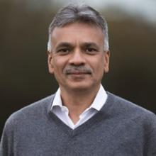 Bhupinder Dayal Headshot