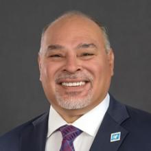 Marty Muniz Headshot