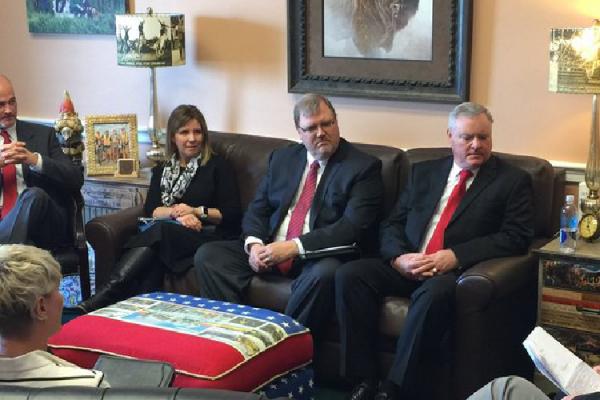 Heartland Consumers Power District meets with Rep Kristi Noem