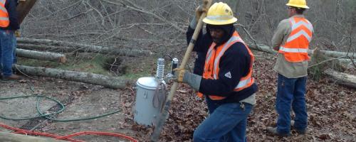 topimg-resposnse-greenville-fixing-transformer